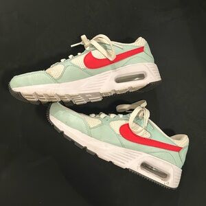 Nike Air Women’s Sneakers